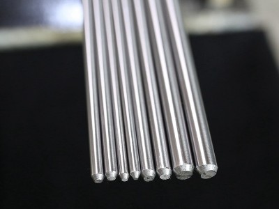 303和304哪個好？