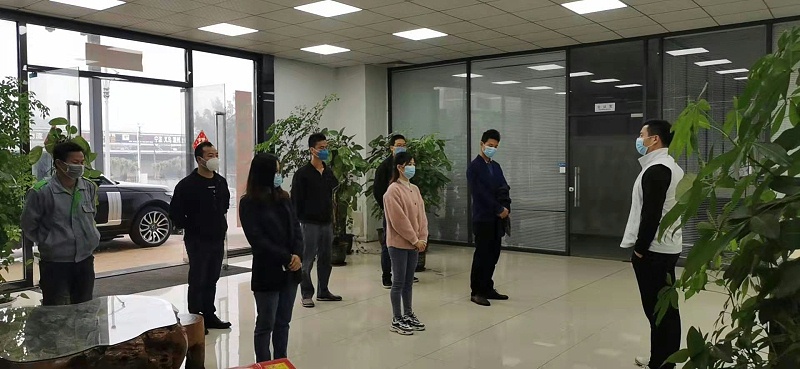 同心同行，共抗時(shí)艱！